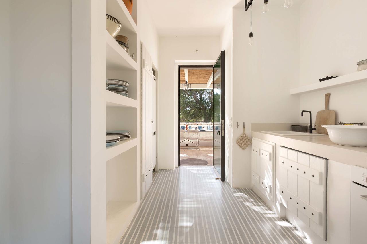 Casale Con Cipresso Βίλα Ostuni Εξωτερικό φωτογραφία
